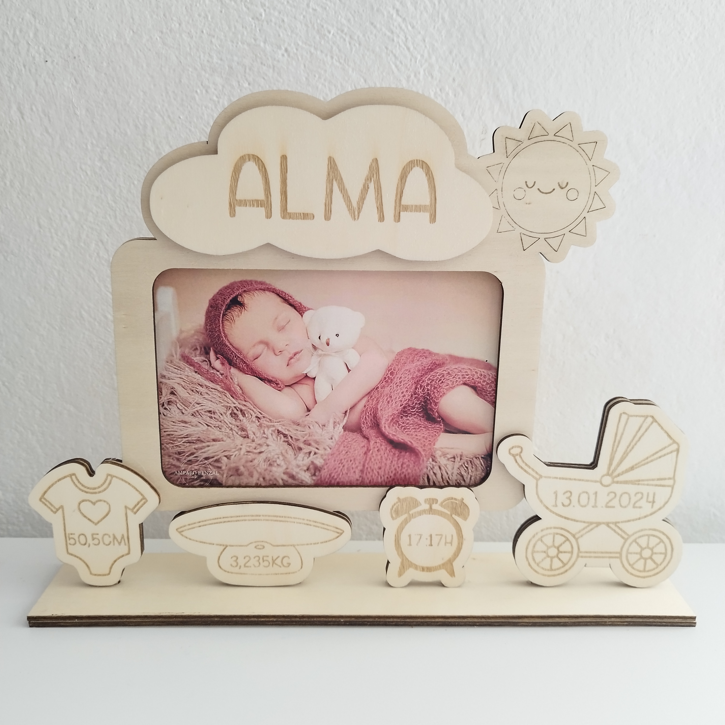 60. Marco para foto bebe con datos de nacimiento